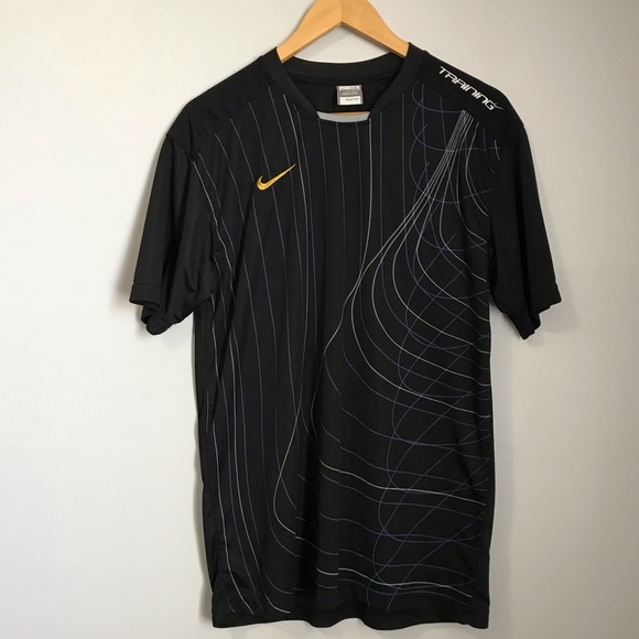 Nike Fit Dry Training Shirt Men's XXL Black with coloured thin stripes
